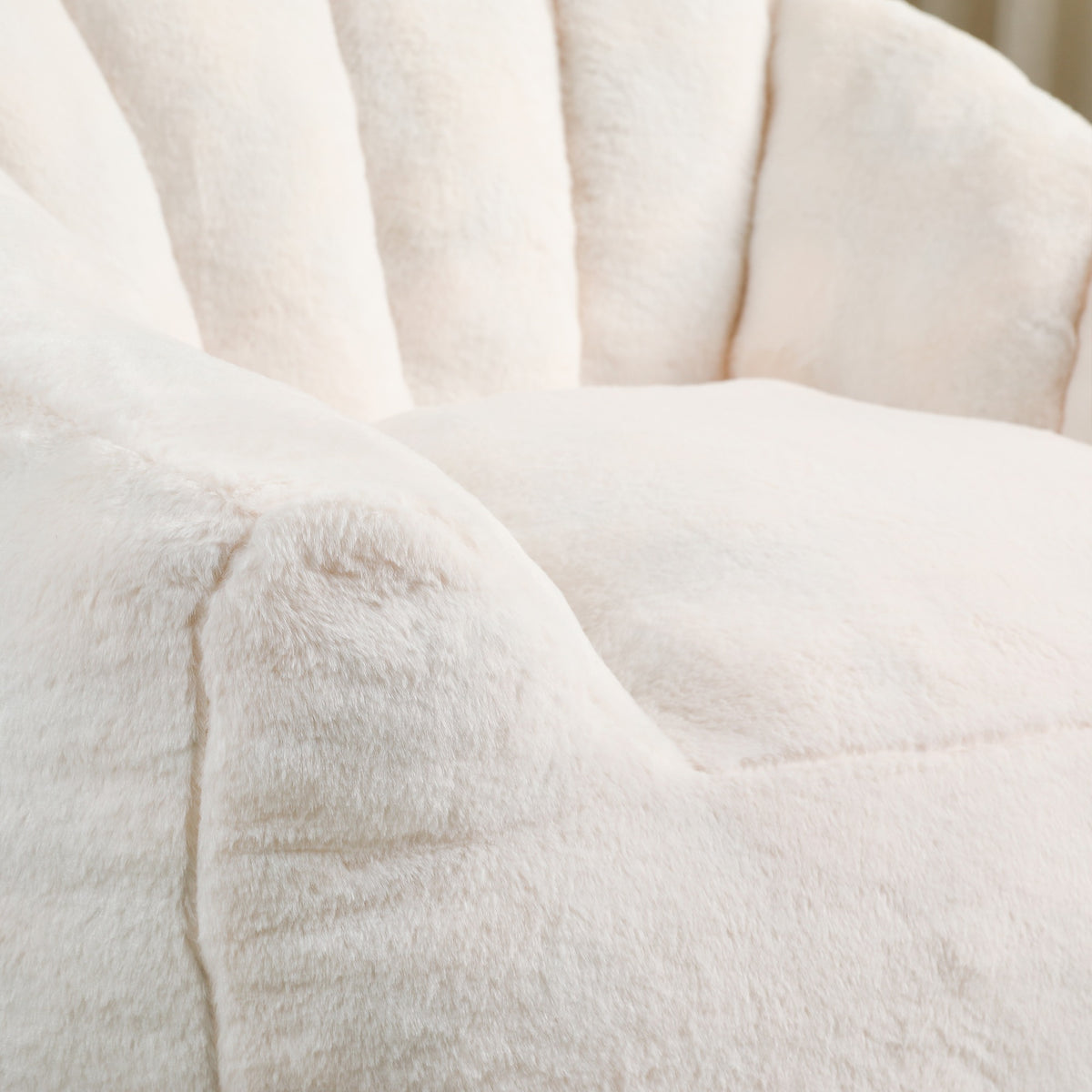 Pink / Green / White sofa - detail
