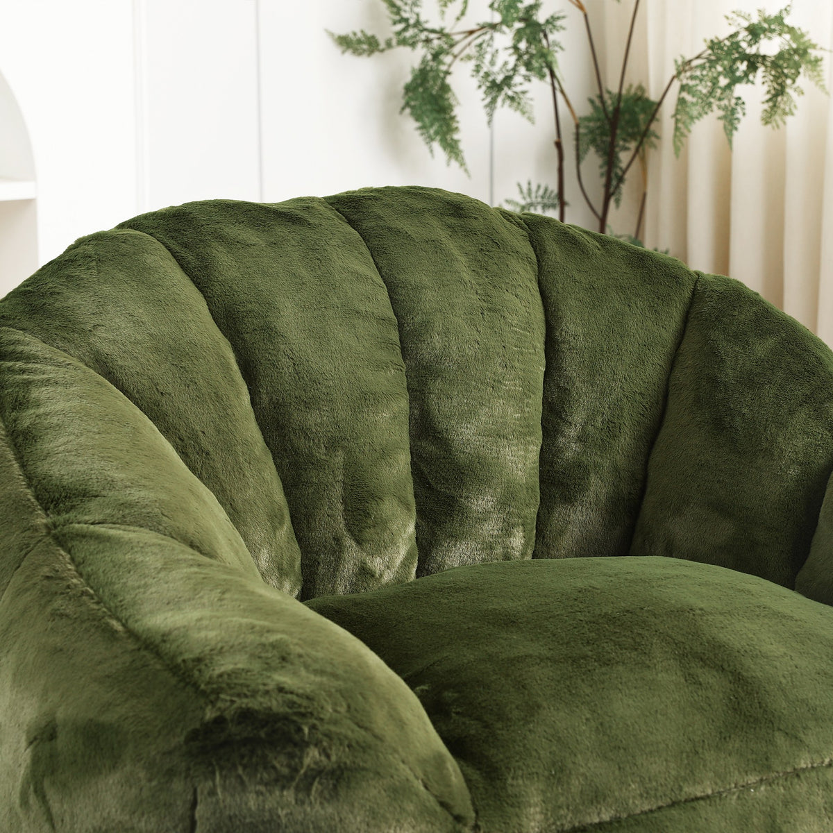 Pink / Green / White sofa - detail