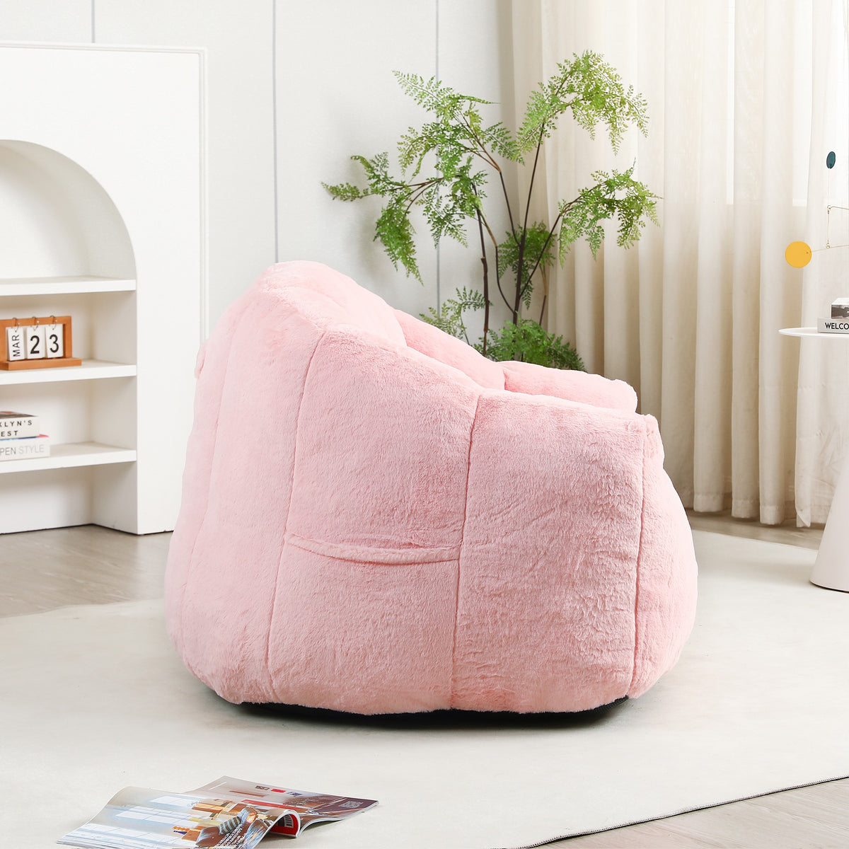 Pink / Green / White sofa - detail