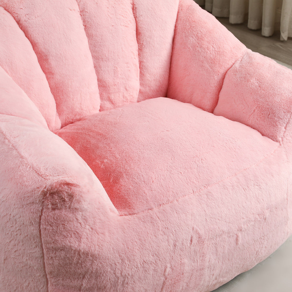 Pink / Green / White sofa - detail